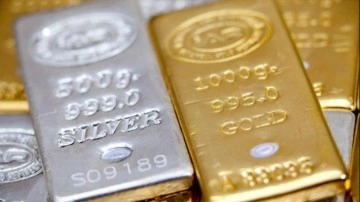 Altın ve gümüşte haftanın sonu dalgalı geçti: Satış baskısı arttı