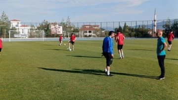 Amatör Lig takımı, Süper Lig'in efsanesini geri getirmek istiyor