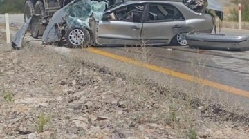 Ankara’da otomobil hafriyat kamyonuyla çarpıştı: 1 ölü