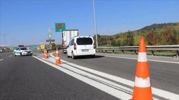 Ara tatilde yola çıkacaklara uyarı: Anadolu Otoyolu’nda 3 ayrı noktada çalışma!