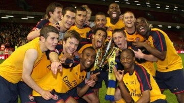 Arsenal'ın eski futbolcusuna 4 yıl hapis cezası! Kulübünden kovuldu