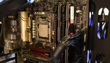 Asus'tan Rusya'ya tepki! &Uuml;r&uuml;n tedarikini durdurdu