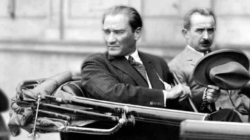 Atat&uuml;rk'&uuml;n sevdiği şarkılar nelerdir? Mustafa Kemal Atat&uuml;rk en sevdiği t&uuml;rk&uuml;ler...