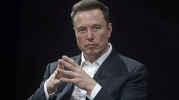 Ateş p&uuml;sk&uuml;rtm&uuml;şt&uuml;: Elon Musk rakiplerine ve haber sitelerine savaş a&ccedil;tı!