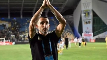 Avrupa ekibini çalıştıran Mehmet Topal sezon finalinde galip geldi