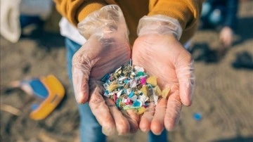 Avrupa mikroplastik i&ccedil;eren &uuml;r&uuml;nlerin satışını yasakladı!