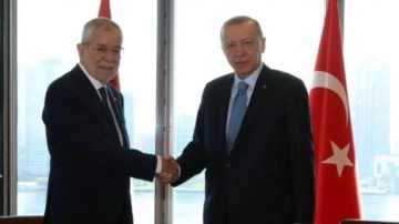 Avusturya Cumhurbaşkanı: T&uuml;rkiye a&ccedil;lık krizini &ouml;nledi