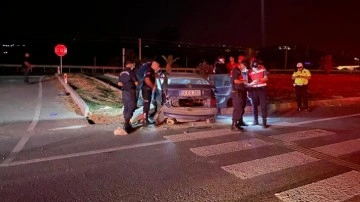 Aydın'da 2 otomobil çarpıştı: 2 ölü, 3 yaralı