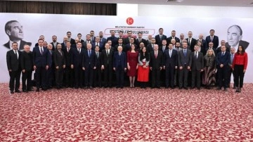 Bahçeli, parti bünyesindeki enstitülerin temsilcileriyle bir araya geldi