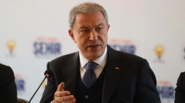Bakan Akar'dan TSK kimyasal silah kullanıyor iddiasıyla ilgili a&ccedil;ıklama