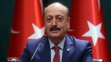 Bakan Bilgin'den sendikalarla ilgili olay s&ouml;zler: Asgari &uuml;crette b&uuml;y&uuml;k artış istemediler