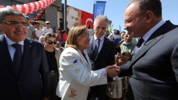 Bakan Bozdağ: Fatma Şahin d&uuml;nyanın en iyi belediye başkanları arasında