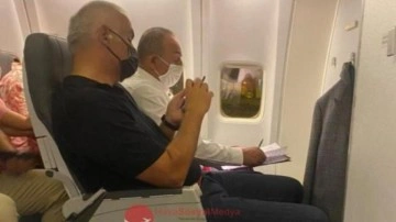 Bakan &Ccedil;avuşoğlu ve Bakan Ersoy'un u&ccedil;aktaki g&ouml;r&uuml;nt&uuml;s&uuml;ne beğeni yağdı