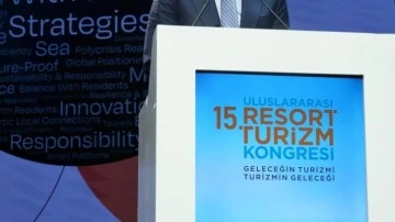 Bakan Ersoy: 64 milyar dolar gelire emin adımlarla ilerliyoruz