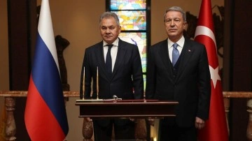 Bakan Hulusi Akar, Rus mevkidaşı ile g&ouml;r&uuml;şt&uuml;