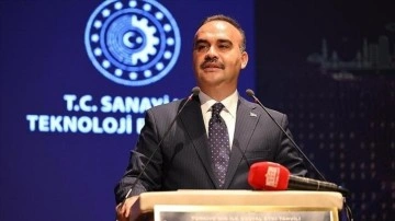 Bakan Kacır, TİM Başkanı Gültepe ve Sanayi Kurulu üyeleri ile görüştü: