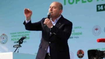 Bakan Soylu: Amerika'nın &ccedil;ocukları, &ccedil;aresiz z&uuml;b&uuml;kler!