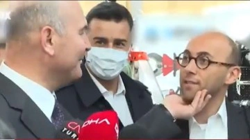 Bakan Soylu soru soran FOX TV muhabirinin &ccedil;enesini okşayarak 'canım benim' dedi