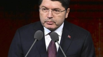 Bakan Tunç'tan bahis soruşturmasına yanıt: 'Hep beraber takip edeceğiz'