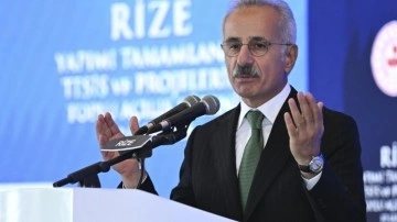 Bakan Uraloğlu, Rize'de yapımı tamamlanan tesis ve projelerin açılış törenine katıldı