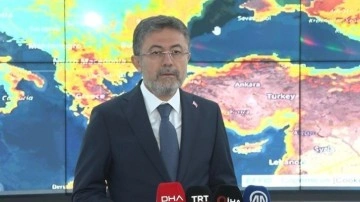 Bakan Yumaklı: Orman yangını riski ekim ayına kadar devam edecek