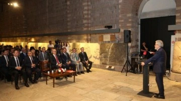 Başkentte "Oku-Yorum Yazı-Yorum" Projesi Türkiye Paneli düzenlendi