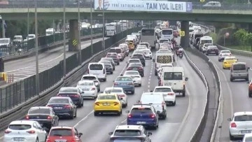 Bayram tatili bitti trafik yoğunluğu başladı