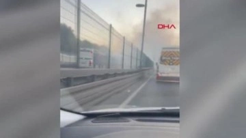 Bayrampaşa'da metrobüste yangın