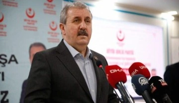 BBP Genel Başkanı Destici: Ter&ouml;r olmasaydı T&uuml;rkiye&rsquo;nin dış bor&ccedil; problemi olmayacaktı!