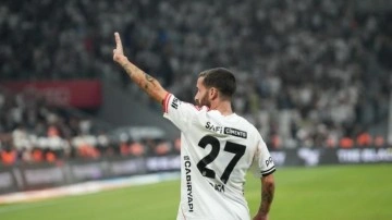Beşiktaş'ın starı derbi öncesi alev aldı: 6 maçta 5 gol...