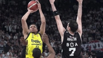 Beşiktaş potada Fenerbahçe'yi farklı geçti!