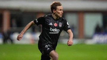 Beşiktaş'ta ilk ayrılık yolda: S&ouml;zleşme feshi i&ccedil;in g&ouml;r&uuml;şmeler başladı