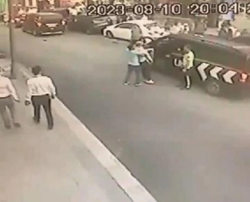 Beşiktaş'ta şof&ouml;r&uuml;n boğazına sakız ka&ccedil;tı! Bakın nasıl kurtardılar!