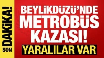 Beylikdüzü'nde iki metrobüs çarpıştı: Yaralılar var