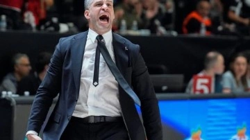 Bileğini kimse bükemiyor! Tarihte bir ilke imza atarak rekor kırdılar