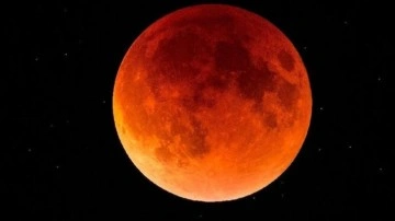 Bilim insanları Ay'ın i&ccedil;erisinin nasıl olduğunu a&ccedil;ıkladı