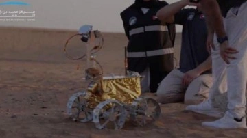 Birleşik Arap Emirlikleri Ay'a gezici ara&ccedil; g&ouml;ndermeye hazırlanıyor