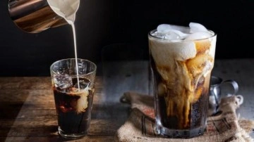 Blenderda soğuk kahve tarifi! S&uuml;tl&uuml; soğuk kahve yapımı...