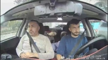 Böcek ailesinin taksiyle hastaneye gittiği anların görüntüsü ortaya çıktı