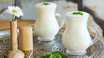 Bol k&ouml;p&uuml;kl&uuml; ayran tarifi, nasıl yapılır?