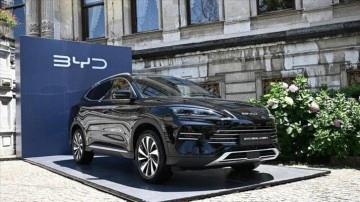 BYD'ye satışları sert düşüyor!