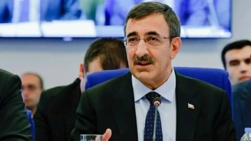 Cevdet Yılmaz: Enflasyon düşmeye devam ediyor