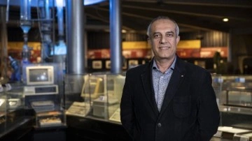 ChatGPT'nin eğitim d&uuml;nyasına etkisini a&ccedil;ıkladı: 'insan odaklı olmaktan uzaklaşıyoruz'