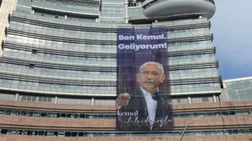 CHP Genel Merkezi'nde dikkat &ccedil;eken afiş