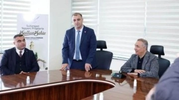 CHP'den istifa eden Fahrettin Y&uuml;rek AK Parti'ye ge&ccedil;ti