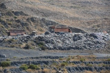 CHP'li İzmir Belediyesi'nden &ccedil;evre katliamı... Hi&ccedil;bir &ouml;nlem almamışlar!