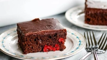 &Ccedil;ikolatalı vişneli kek tarifi, nasıl yapılır?