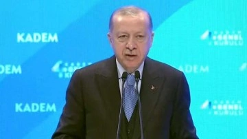Cumhurbaşkanı Erdoğan duyurdu: Kadına şiddetle m&uuml;cadelede yeni reform paketi geliyor