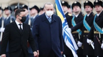 Cumhurbaşkanı Erdoğan Ukrayna'da! T&uuml;m d&uuml;nyanın merakla beklediği g&ouml;r&uuml;şme başladı