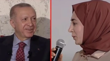 Cumhurbaşkanı Erdoğan ve gen&ccedil; &ccedil;ift&ccedil;i arasında g&uuml;ld&uuml;ren diyalog: Beni ortaklığa kabul eder misin?